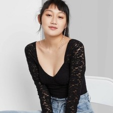 Wild Fable Women's Long Sleeve Lace Bodysuit Size S Black ------------E23-------