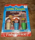 Vintage Fisher Price Little People Garage Squad 679 1983 USA New Toy