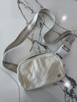 Lululemon 1L Opal / Ivory Nylon Everywhere Belt Bag Fanny Pack