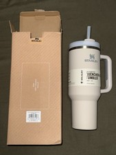 Stanley the Quencher H2.0 Flowstate Tumbler 40 oz morbido opaco Dune