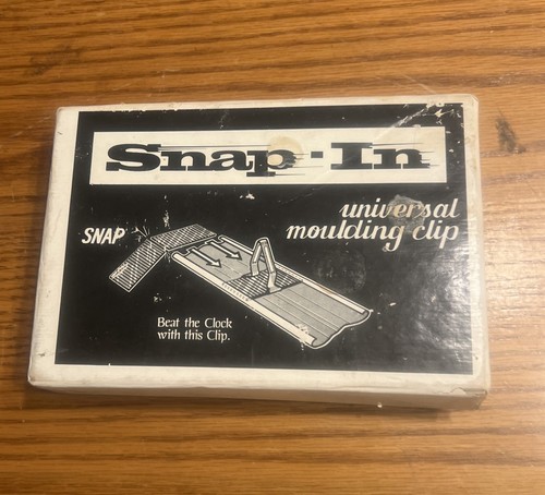 Snap-in UNIVERSAL MOULDING CLIPS Old School