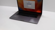 Apple MacBook Pro A1990 15 Core i7 16GB 256GB Gray 2018