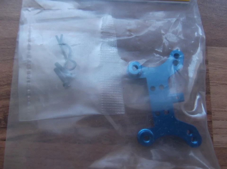 Dromida DIDC1109, BX 4.18 blau, Aluminium Dämpferbrücke vorn, OVP - Bild 4 von 4