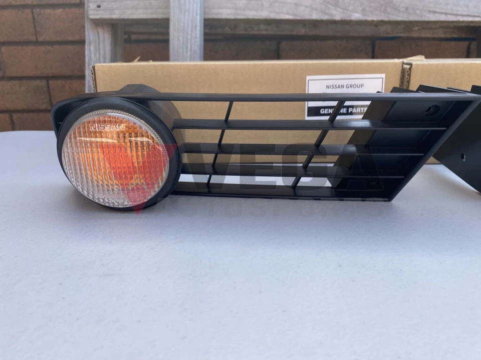 Front Indicator Set RHS & LHS to suit Nissan 180SX Type X - Image 2 of 4