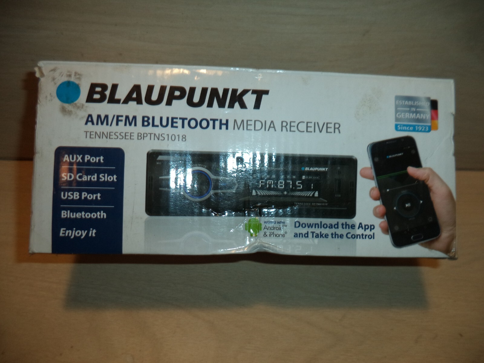 BLAUPUNKT TENNESSEE BPTNS1018 1DIN AM/FM BLUETOOTH MEDIA RECIEVER IN