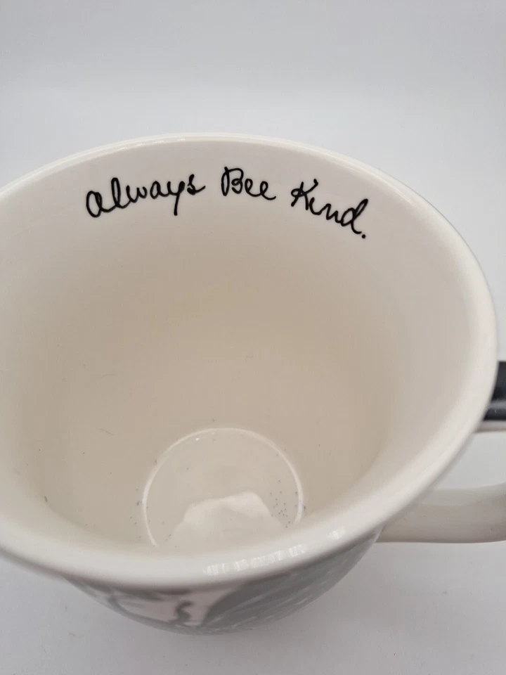 Taza de café Karma Boho abeja blanca y negra Foto 3 de 4