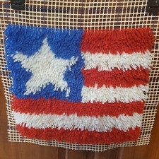 American Flag Red White Blue Latch Hook Rug 12" x 11" Finished Crafts Decor