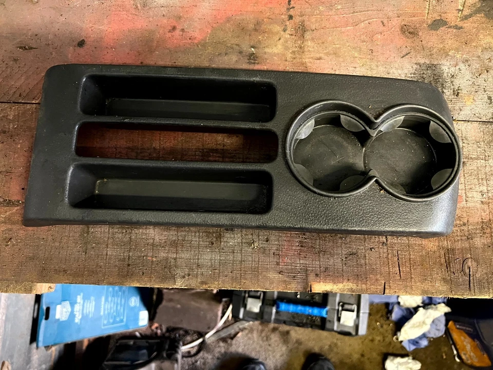 Portavasos consola central Volkswagen VW Polo 6Q0863319 Foto 2 de 4