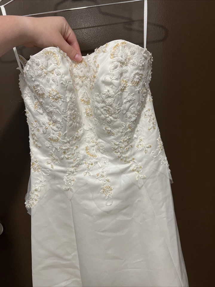 Размер 10 Landa слоновой кости без бретелек с жемчуг деталь свадебное платье свадебное платье - Изображение 3 из 4