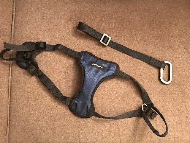 Petsafe deluxe car cheap safety dog harness