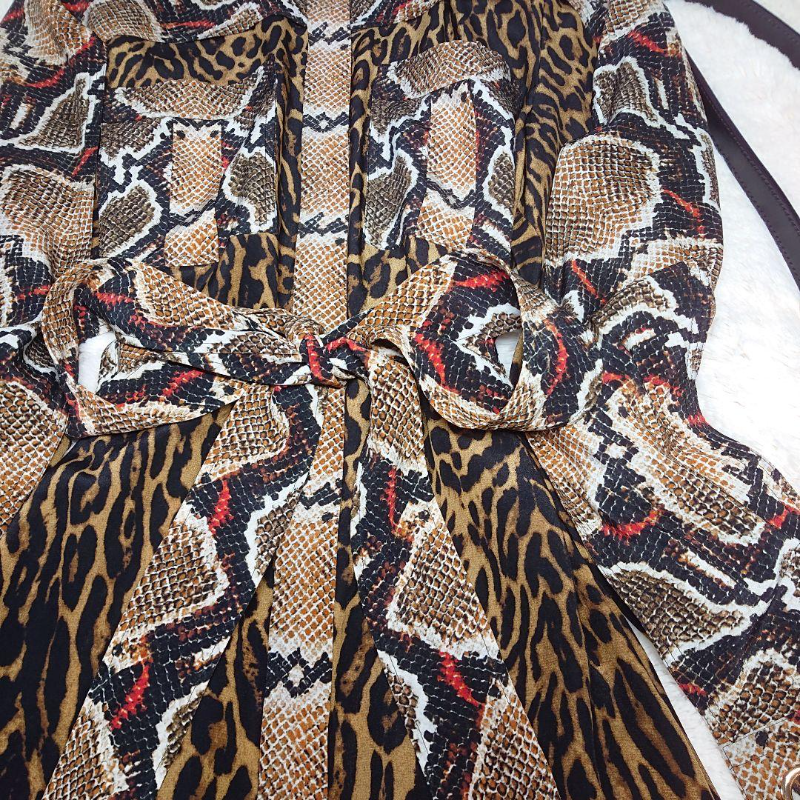 【送料&関税込】Burberry Printed Viscose Dress Burberry Printed Viscose Dress With Elegant Design – LOZURI®