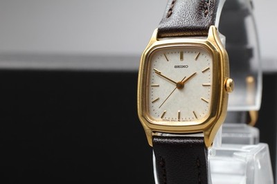 Vintage 1988 N MINT Seiko Socie 2P21-5300 SGP Gold Quartz Womens