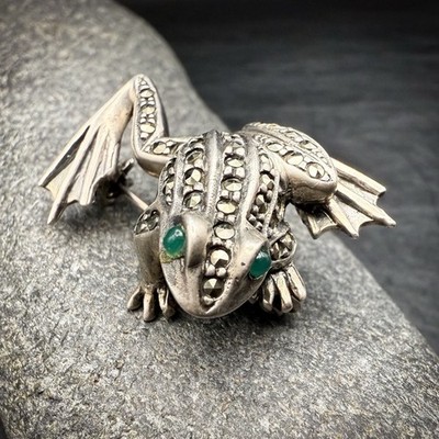 Vintage 925 Silber Markasiten Frosch Brosche mit grünen Cabochon Augen