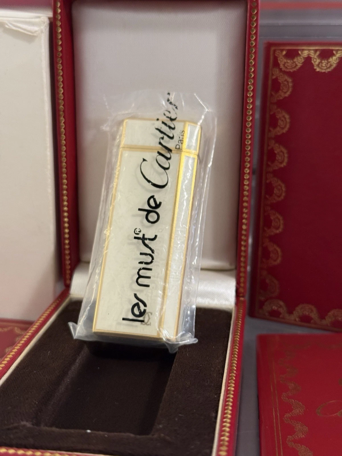 Cartier — Cartier Paris Pentagon Lighter White Lacquer Gold Plated New Condition