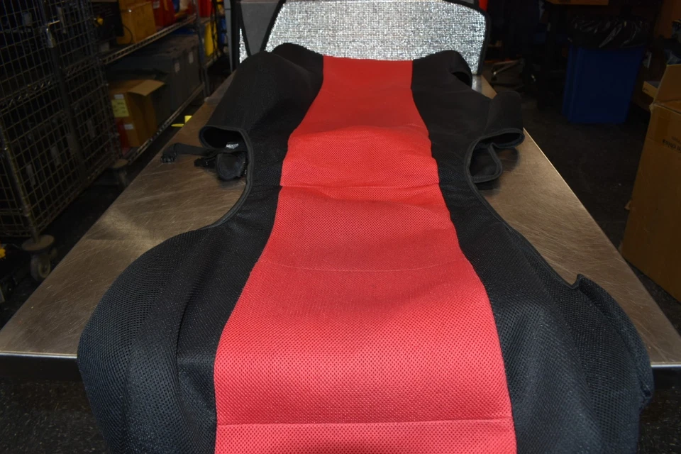 Cubiertas de asiento Neosupreme de malla espaciadora de cobertura para Dodge Challenger 09-21  Foto 2 de 4