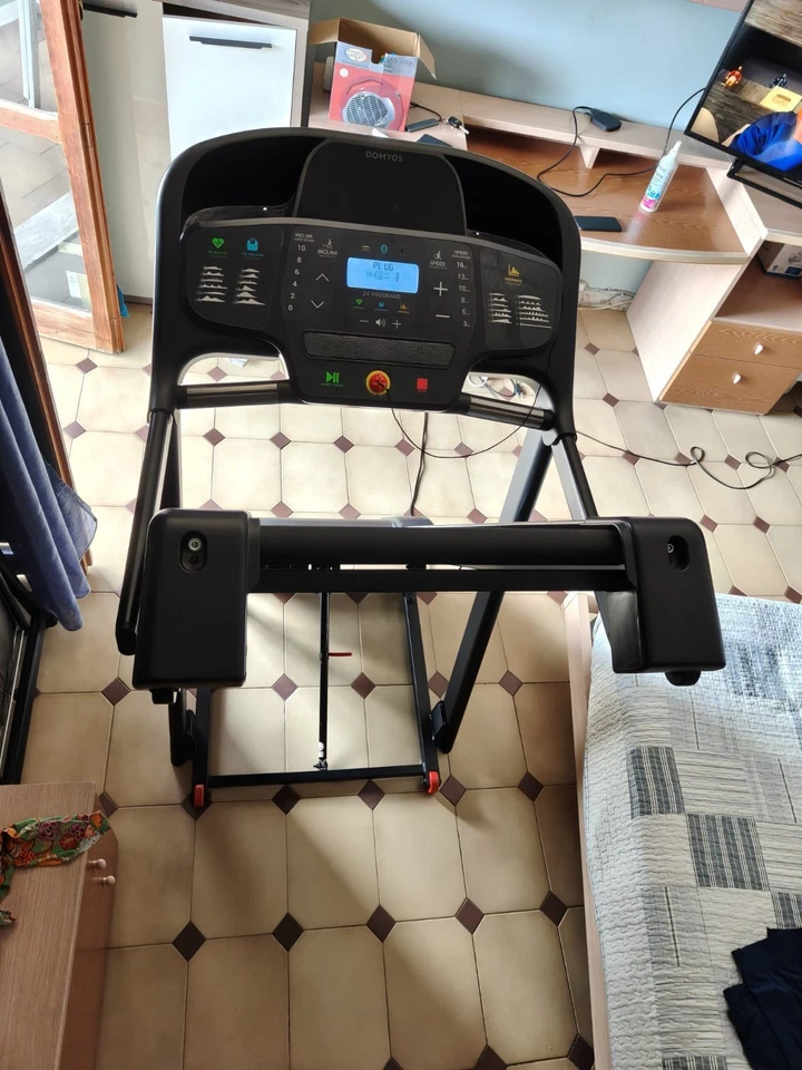 Tapis Roulant Elettrico DOMYOS T540C pieghevole usato poche volte - Immagine 2 di 4