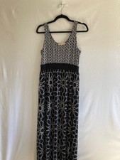 Michael Kors Maxi Dress Size MEDIUM Black and White Sleeveless Polyester Stretch