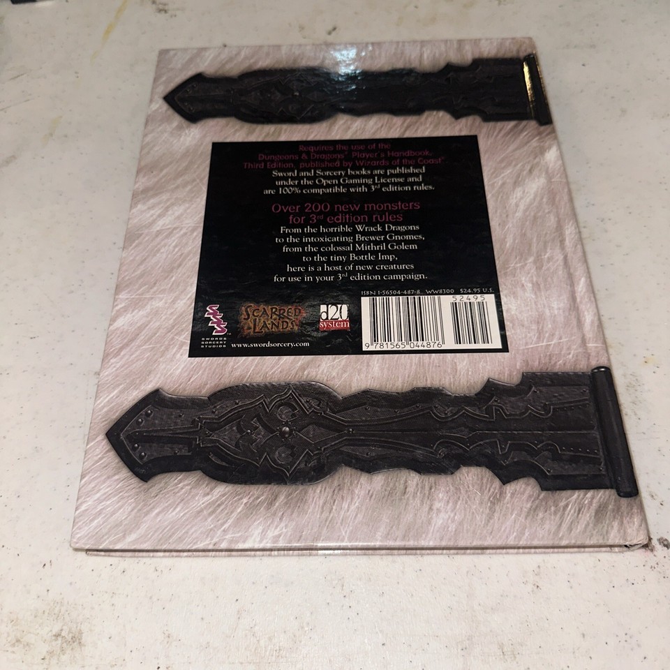 Sword And Sorcery Studios Creature Collection Core Rulebook D20 System WW8300