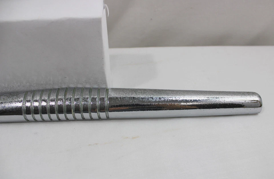 Dodge 1946-1948 tablero interior personalizado moldura central OEM cromo 46 47 48 Foto 3 de 4