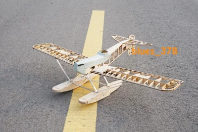 NEU Leichtholz Modell JWRC Balsa Brandenburg W29 Wasserflugzeug Flügel Bausatz Flugzeug feststehend - Bild 1 von 4