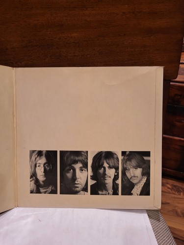 Beatles White Album 1968 UK Press 2LP Apple OG Serial #0500993 +Cards +Poster - Picture 8 of 23