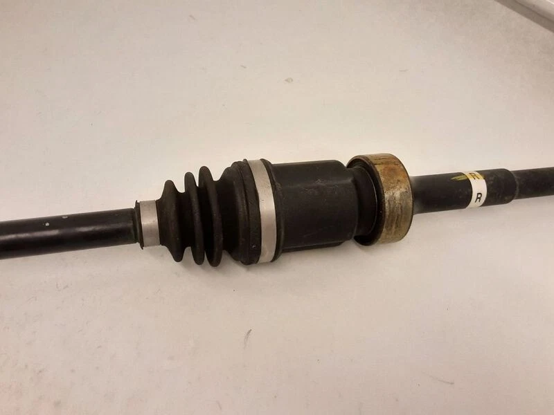 Toyota Yaris 2007-2018 eje tracción delantera LH hatchback conjunto OEM Foto 3 de 3