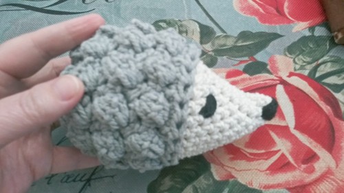 Handmade Crochet/Knitted HedgeHog Toy For Babies/ children - Imagen 2 de 3