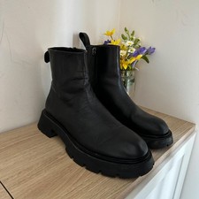 Stivali chelsea donna Zara suola grossa neri