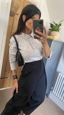 ASOS Minimalist Grey Button Up Collared Long Sleeve Soft Thin Knit Top! Size 8