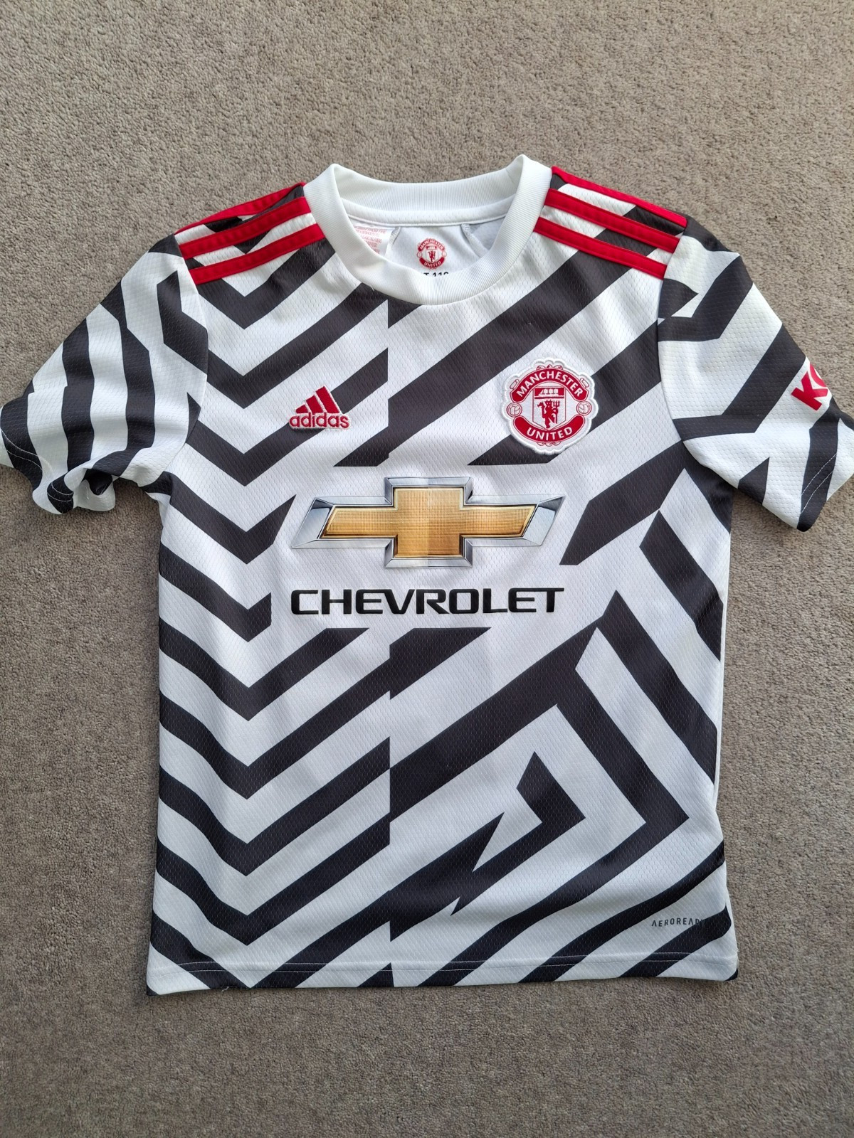 2020-21 Manchester United Third Away Shirt Size 11/12 YO  No. 18 Bruno Fernandes for sale on Ebay