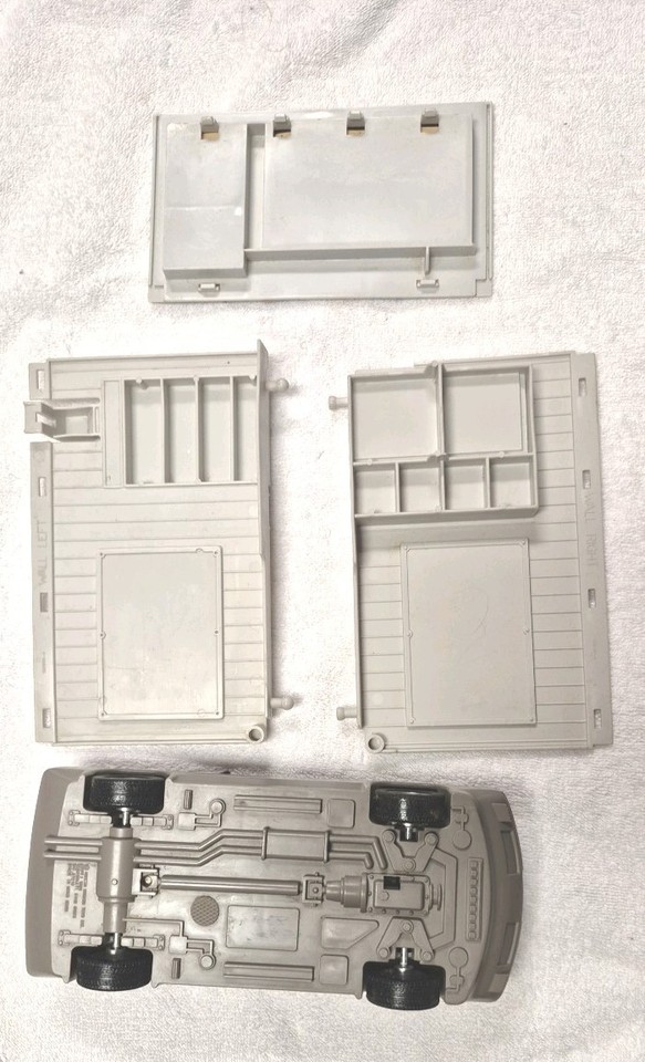 Kenner MASK Few Vehicles Figures and A Not Complete Boulder Hill Parts