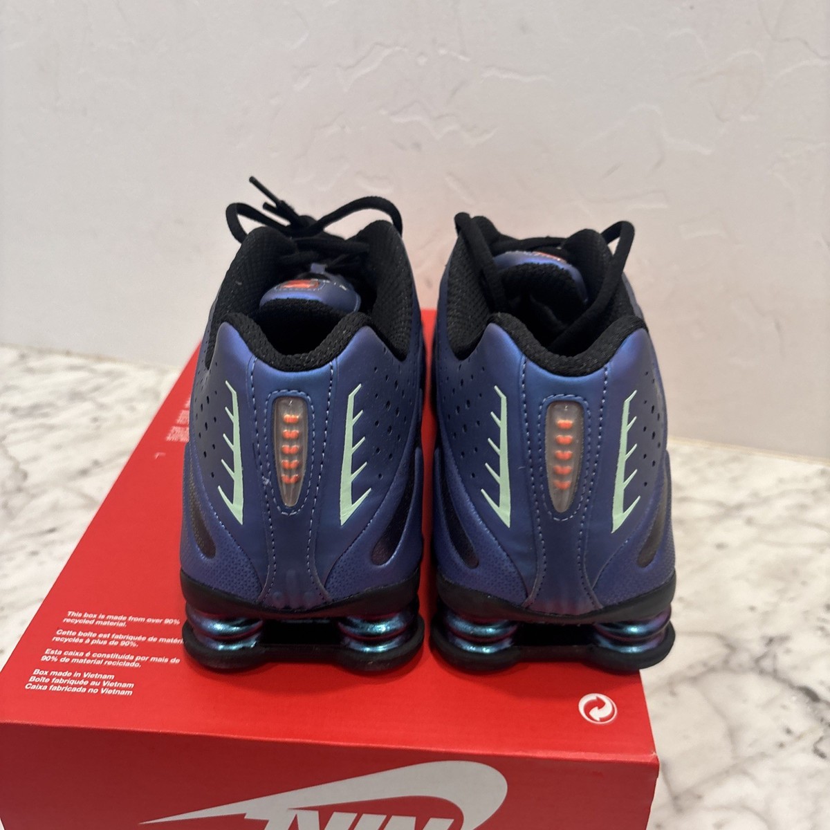 Size 9.5 - Nike Shox R4 Iridescent for sale online | eBay