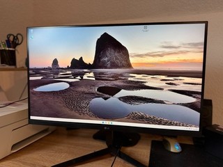 LG UltraGear 27GP850 B 27 Zoll QHD IPS