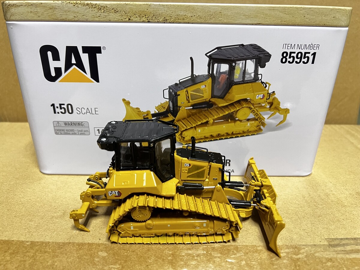 Diecast Masters 1/50 CAT D5 LGP VPAT Dozer 85951 for sale Diecast Masters 1/50 CAT D5 LGP VPAT Dozer 85951 for sale