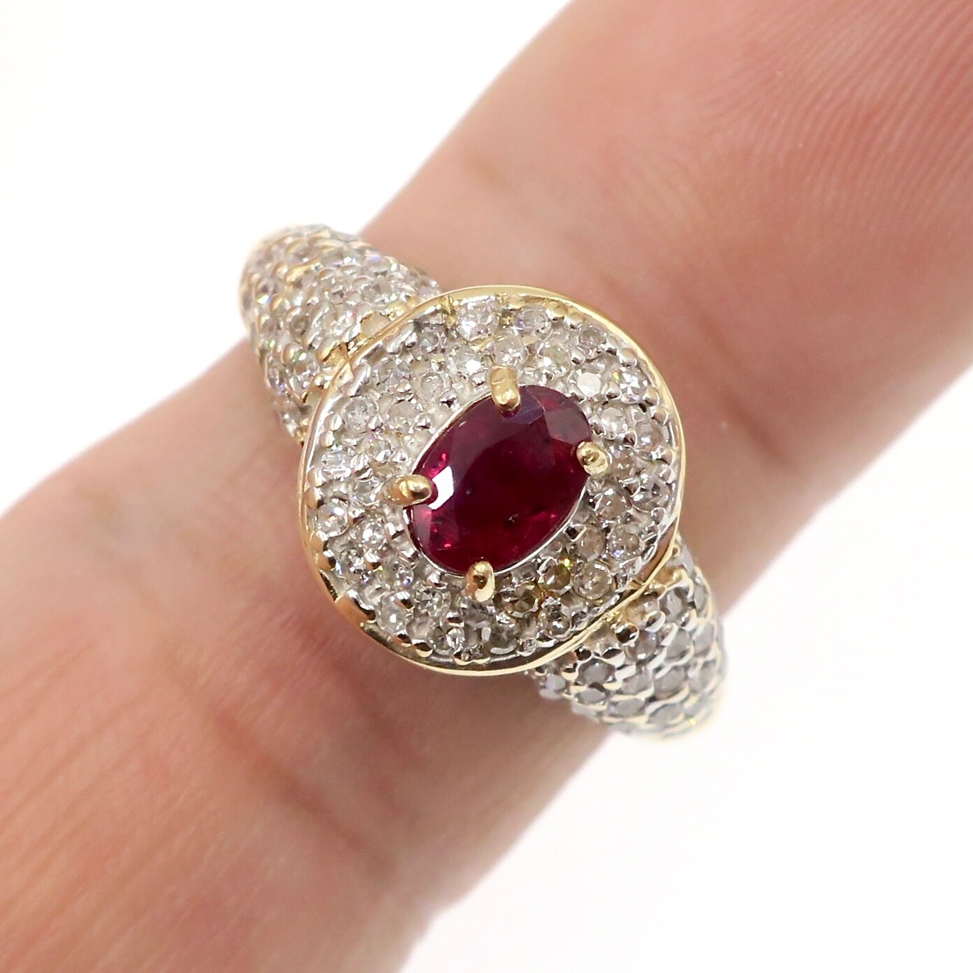 Classic 10k Solid Yellow Gold Natural Ruby and Di… - image 1
