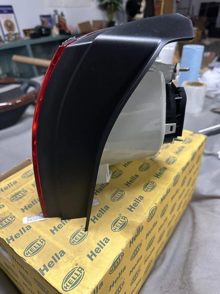 Volkswagen Golf MK5 Tail Light Made By Hella . Left Side - Image 4 of 4