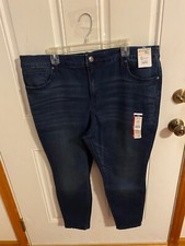 BRAND NEW WOMEN'S SIZE 22W PETITE TERRA  SKY DARK WASH SKINNY JEANS