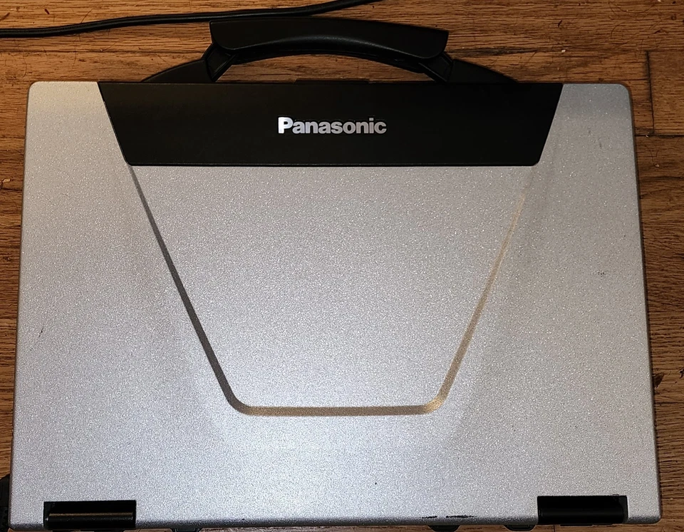 i5 Panasonic Toughbook CF-52 2.4GHz 8GB 15.4" WXGA 120GB SSD 140 HORAS W10Pro - Imagem 4 de 4