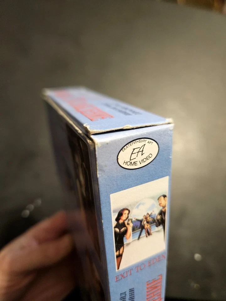 Exit to Eden Russian VHS PAL Tape 1995 - RARE Dan Aykroyd, Dana Delany,O'Donnell — 第 4/4 张图片