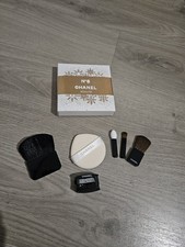 Pinceau visage CHANEL – Mini format luxe