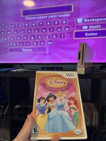 Nintendo Wii RVL-001 (Pink Wrap) Plays GameCube, W/Remote Bag & Princess Game