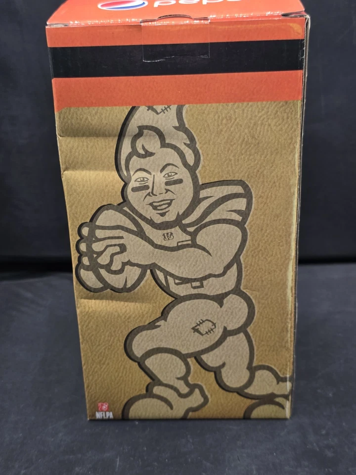 Andy Dalton Cincinnati Bengals Pepsi Garden Gnome Forever Коллекционные предметы НОВЫЕ  - Изображение 3 из 4
