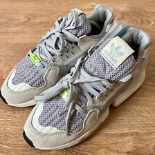 Preços baixos em adidas ZX Torsion Grey Two | eBay Preços baixos em adidas ZX Torsion Grey Two | eBay