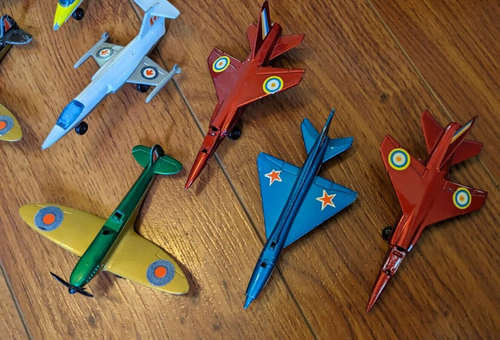 1973 Matchbox AIRPORT PLAYSET Vinyl Toy Lesney w/ 8 Diecast Planes No Handle Vtg - Picture 13 of 23