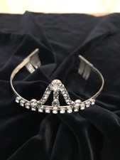 VINTAGE 1970 Rhinestone TIARA Hair Jewelry Triangle Comb