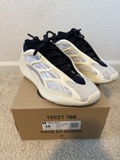 adidas gazelle silver green womens adidas Yeezy 700 V3 Azael