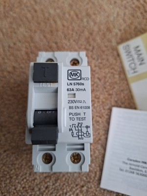 63A 30mA 230 V MK Doppelpolig 2 Modul RCD Sentry 5760s NOS
