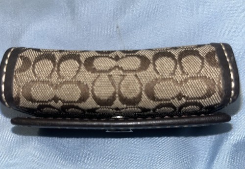 Coach contact lens Travel case Classic Preowned. Also holds a standard lipstick - Imagen 9 de 12