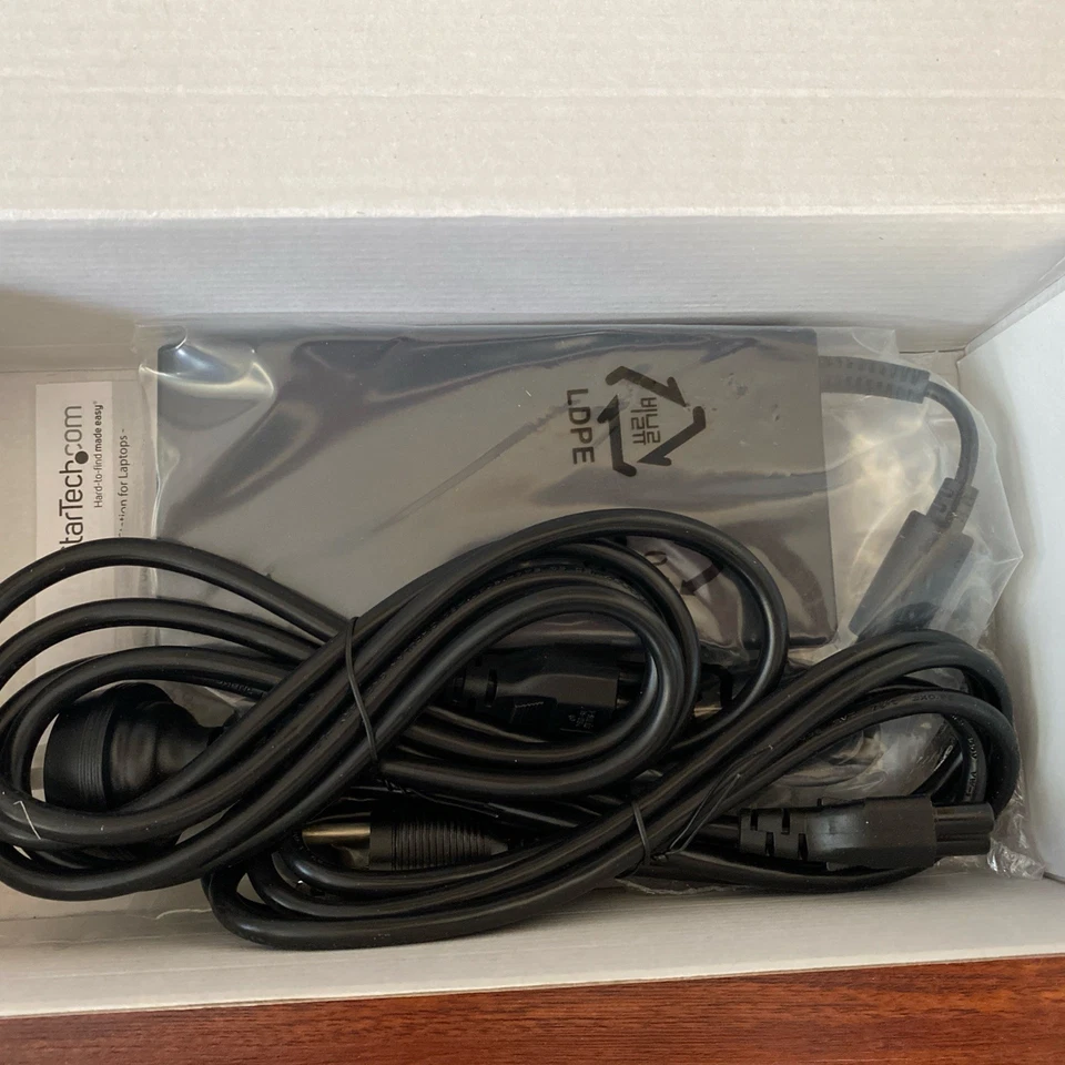 NEW StarTech Thunderbolt 3 Dock Dual Monitor 4K 60Hz TB3 Laptop Docking Station - Image 4 of 4