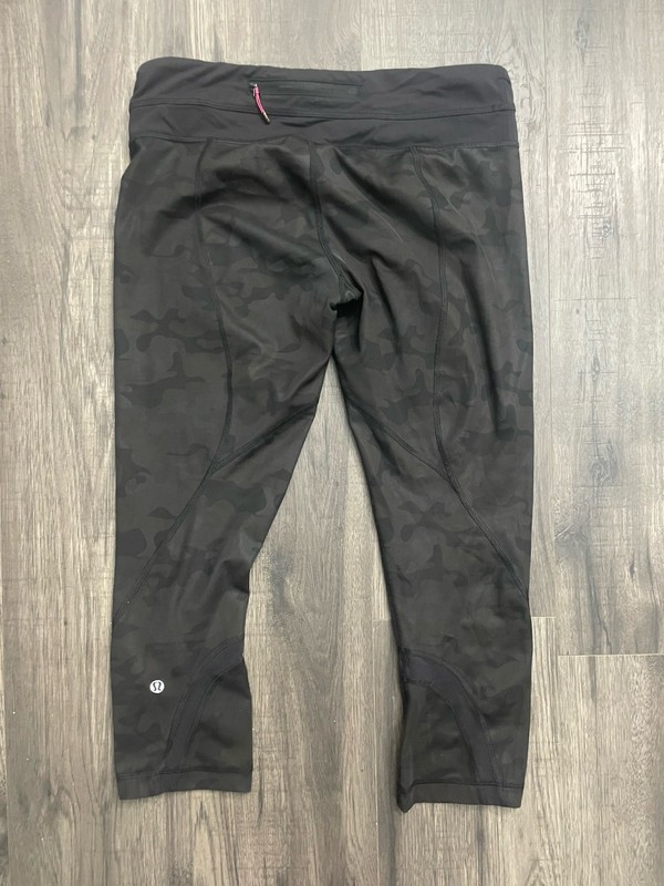 womens lululemon leggings size 8
